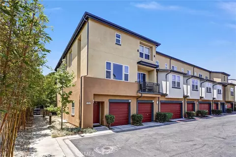 8620 Belford Ave #608, Los Angeles, CA 90045