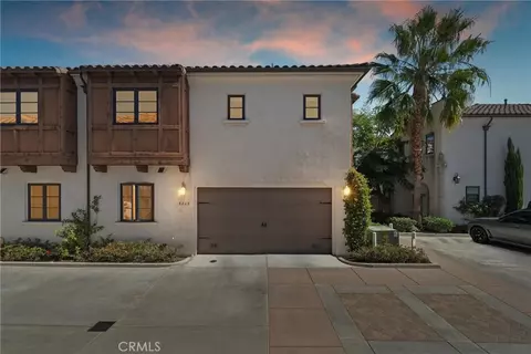 586 S 2nd Ave #B, Arcadia, CA 91006