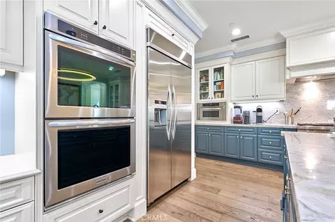 Kitchen - 57 Statuary, Irvine, CA 92620 photo 6 of 7