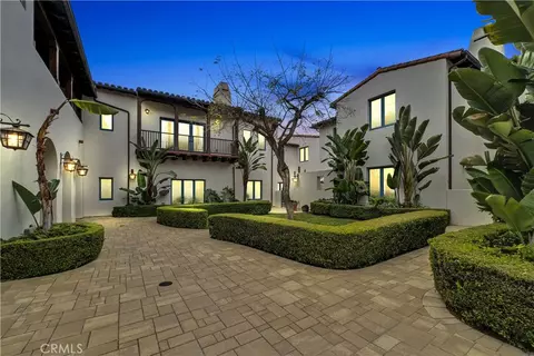 975 Silver Spur Rd, Rolling Hills Estates, CA 90274