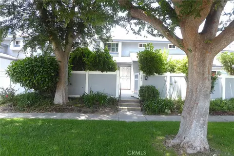 900 W Sierra Madre Ave #184, Azusa, CA 91702