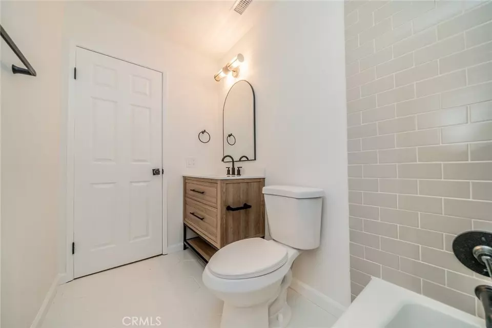 Bath - 11595 Poplar St, Loma Linda, CA 92354 photo 3 of 3