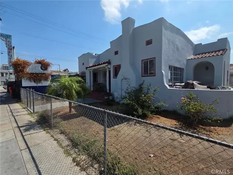2703 Walnut St, Huntington Park, CA 90255
