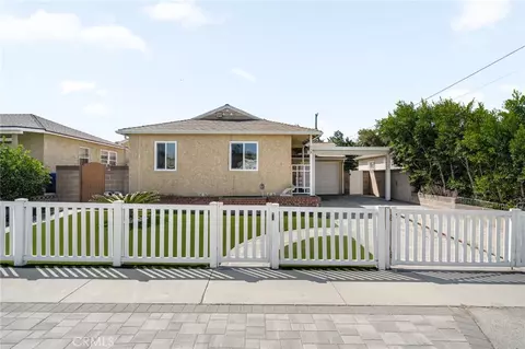 738 W 145th St, Gardena, CA 90247