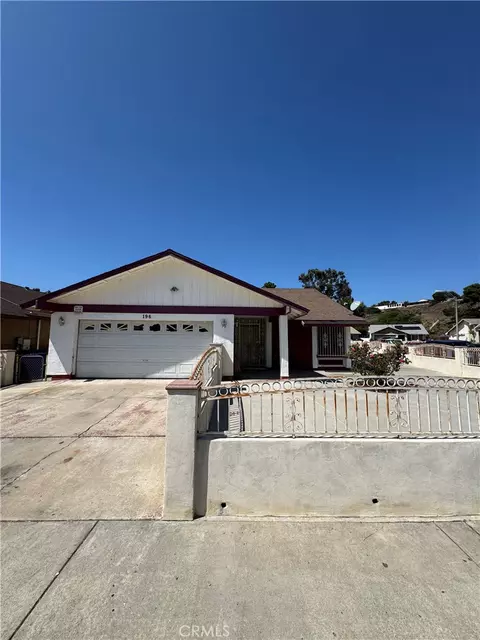 196 Parkcreek Ct, San Diego, CA 92114