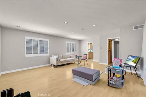 5841 Laguna Way, Cypress, CA 90630