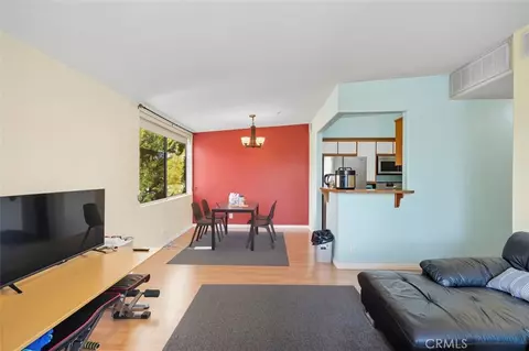 15455 Sherman Way #15, Van Nuys, CA 91406