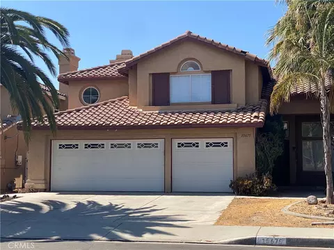 15675 Granada Dr, Moreno Valley, CA 92551