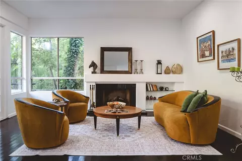 1833 Roscomare Rd, Los Angeles, CA 90077
