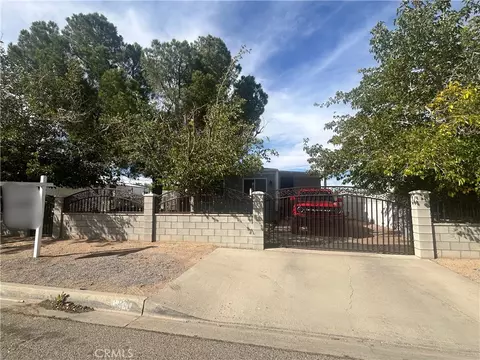 19190 Hinton St, Hesperia, CA 92345