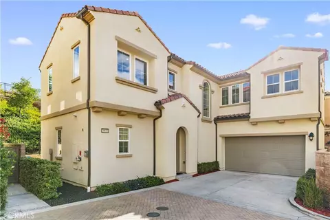 20611 W Chestnut Cir, Porter Ranch, CA 91326