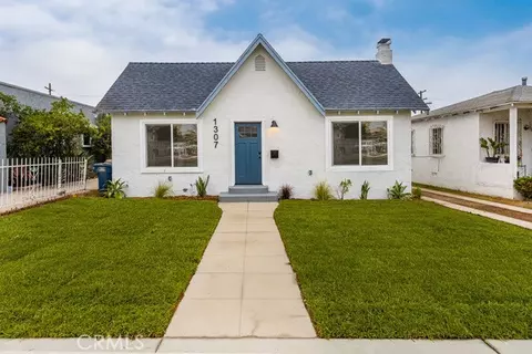 1307 W 104th, Los Angeles, CA 90044