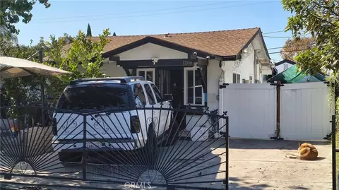 1206 S Shelton St, Santa Ana, CA 92707