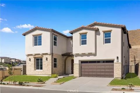 5767 Sunrise Ridge Ln, Lake Forest, CA 92679