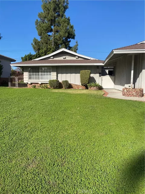1651 E Retford St, Covina, CA 91724