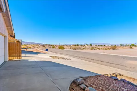 Exterior - 1359 Redwood, Needles, CA 92363 photo 6 of 18