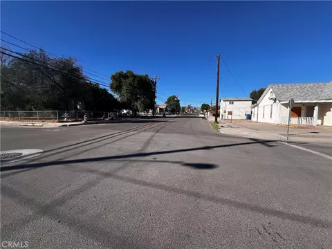 521 Quivera, Needles, CA 92363 photo 12