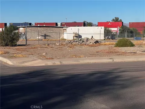 521 Quivera, Needles, CA 92363 photo 5