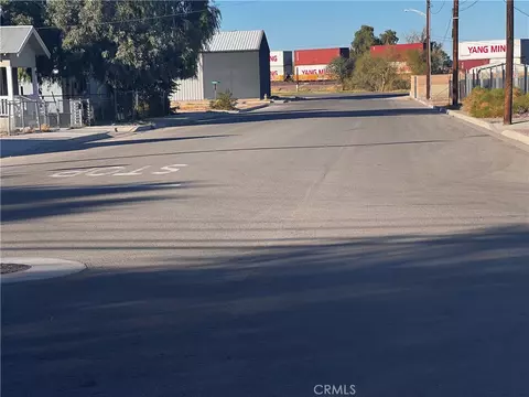 521 Quivera, Needles, CA 92363 photo 9