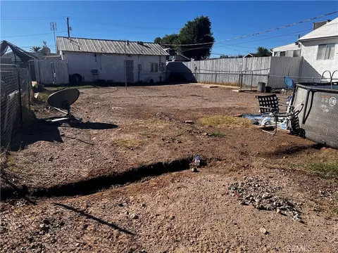 Exterior - 119 Walnut, Needles, CA 92363 photo 3 of 5