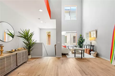 Entry Way - 543 Rockefeller, Irvine, CA 92612 photo 1 of 5