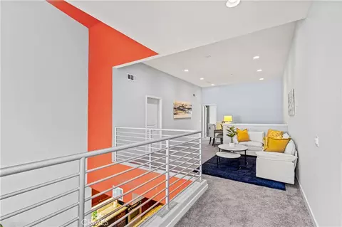 Entry Way - 543 Rockefeller, Irvine, CA 92612 photo 4 of 5