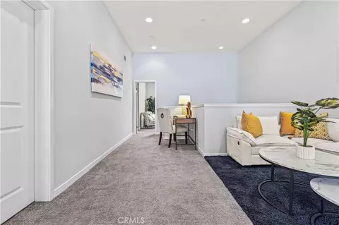 Entry Way - 543 Rockefeller, Irvine, CA 92612 photo 3 of 5
