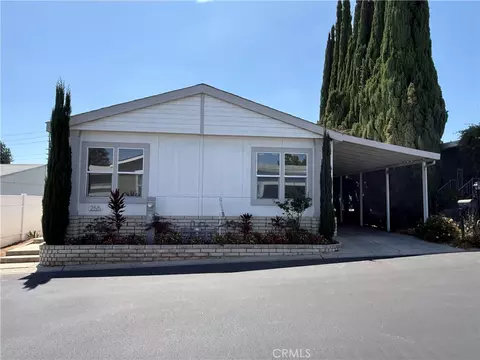 1051 Site Dr #255, Brea, CA 92821