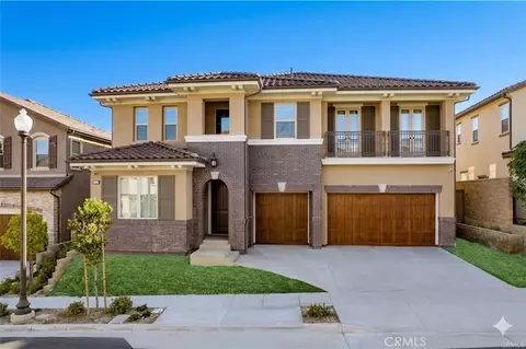 5502 Heritage Oak, Trabuco Canyon, CA 92679