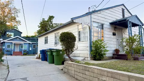 843 Laveta Ter, Los Angeles, CA 90026