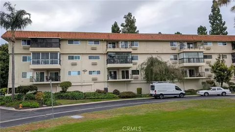 2385 Via Mariposa W #1F, Laguna Woods, CA 92637