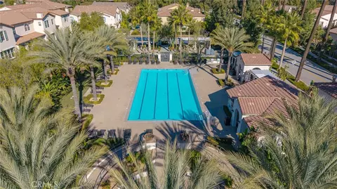Exterior - 827 E Promenade #E, Azusa, CA 91702 photo 6 of 9