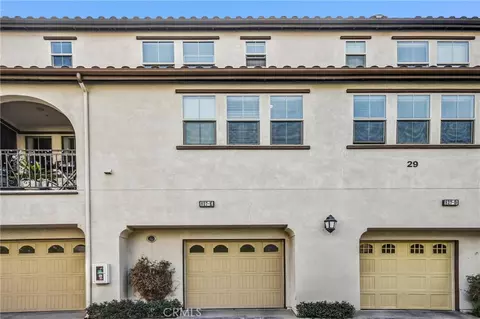 Exterior - 827 E Promenade #E, Azusa, CA 91702 photo 5 of 9