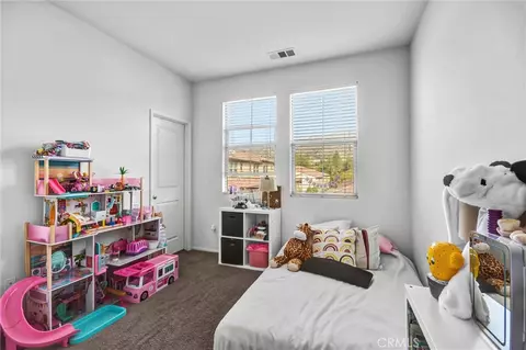 Bedroom - 827 E Promenade #E, Azusa, CA 91702 photo 4 of 6