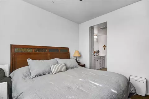 Bedroom - 827 E Promenade #E, Azusa, CA 91702 photo 3 of 6