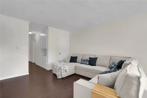 640 Elm Ave #12, Long Beach, CA 90802