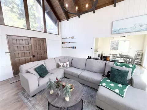 Entry Way - 27809 N Bay Rd, Lake Arrowhead, CA 92352 photo 1 of 1