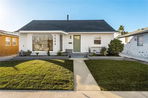 1644 E 122nd St, Los Angeles, CA 90059