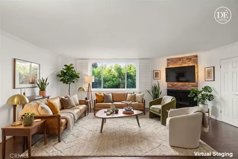 1317 12th St #8, Santa Monica, CA 90401