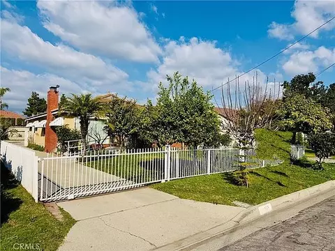 9455 Daines Dr, Temple City, CA 91780