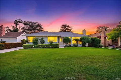 2030 Paloma St, Pasadena, CA 91104