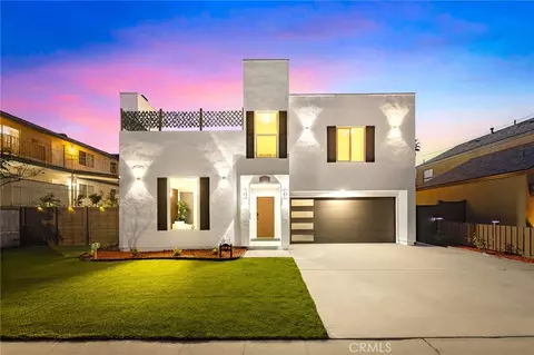 1081 Loma Ave, Long Beach, CA 90804