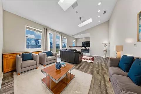 Living - 2540 Monroe St, Riverside, CA 92504 photo 2 of 5