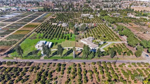 View/Area - 2540 Monroe St, Riverside, CA 92504 photo 6 of 9