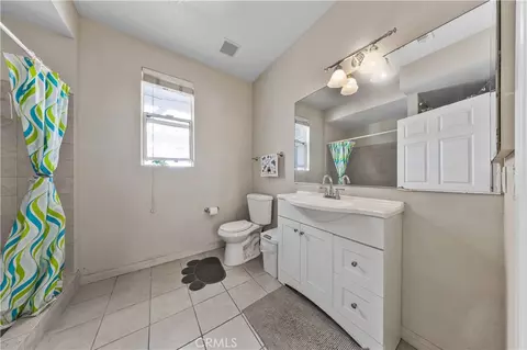 Bath - 2540 Monroe St, Riverside, CA 92504 photo 1 of 6