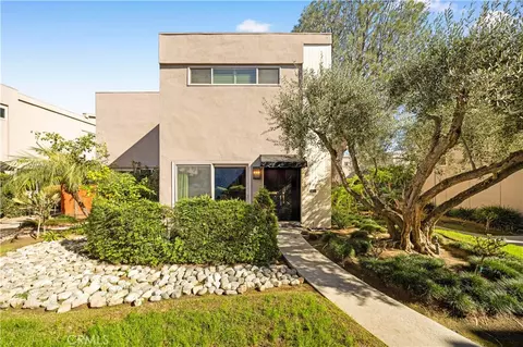 573 Fairview Ave, Arcadia, CA 91007