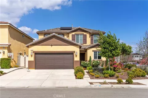 4916 Prairie Run Rd, Jurupa Valley, CA 91752