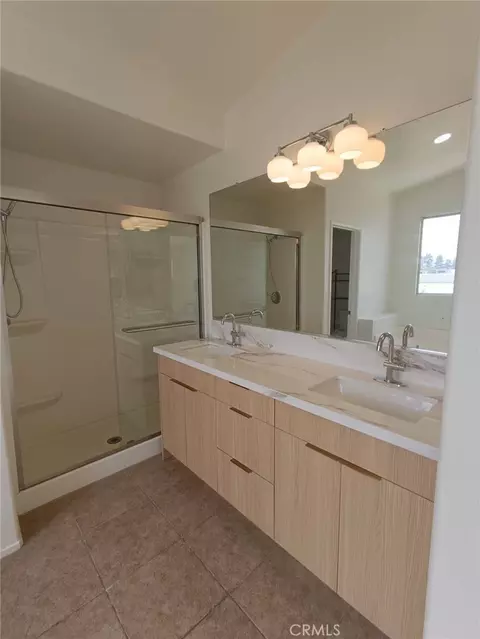 Bath - 32163 Cala Torrente, Temecula, CA 92592 photo 1 of 3