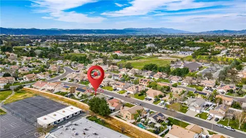View/Area - 32163 Cala Torrente, Temecula, CA 92592 photo 5 of 14