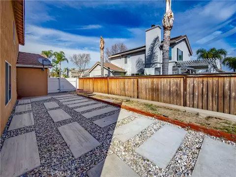 Exterior - 32163 Cala Torrente, Temecula, CA 92592 photo 10 of 13